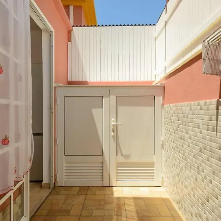 Bonito Duplex Con Piscinas Junto A La Playa * San Bartolomé