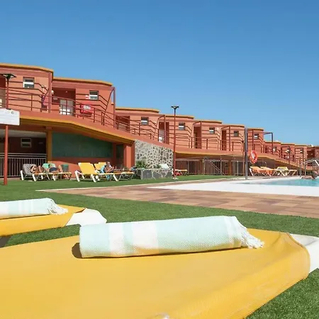 Bonito Duplex Con Piscinas Junto A La Playa * San Bartolomé