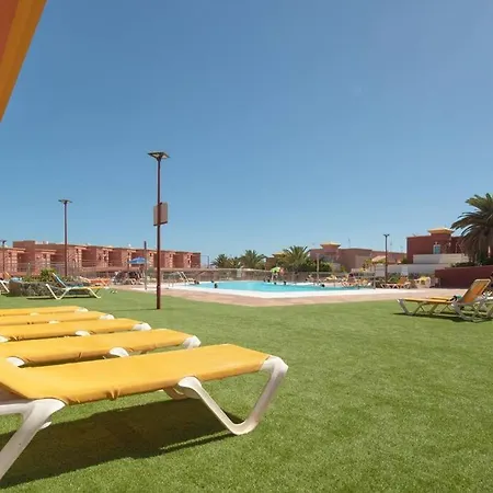 Bonito Duplex Con Piscinas Junto A La Playa *